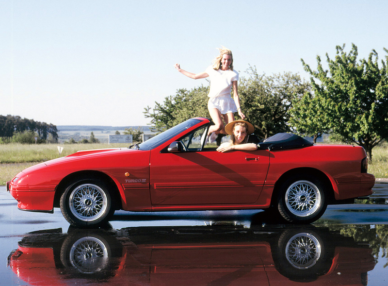Illustration for article titled I want to import an FC RX-7 turbo convertible from Japan